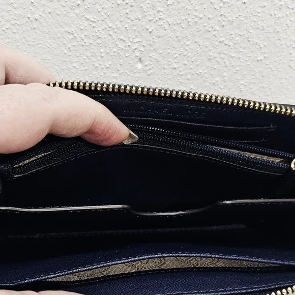 Michael Kors Jet Set Wallet Zip Around With Wristlet Dark Blue - Picture 8 of 14